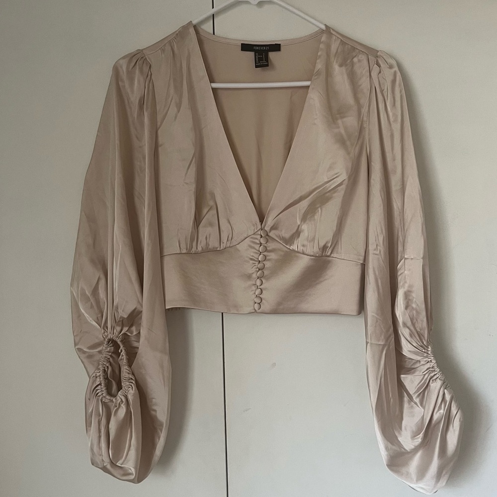 Button down silky cropped blouse